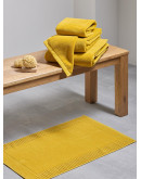 Полотенце банное цвета охры из коллекции essential, 70х140 см Полотенце банное цвета охры из коллекции essential, 70х140 см